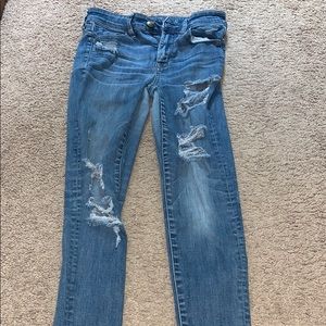 American Eagle High Rise ripped jeans